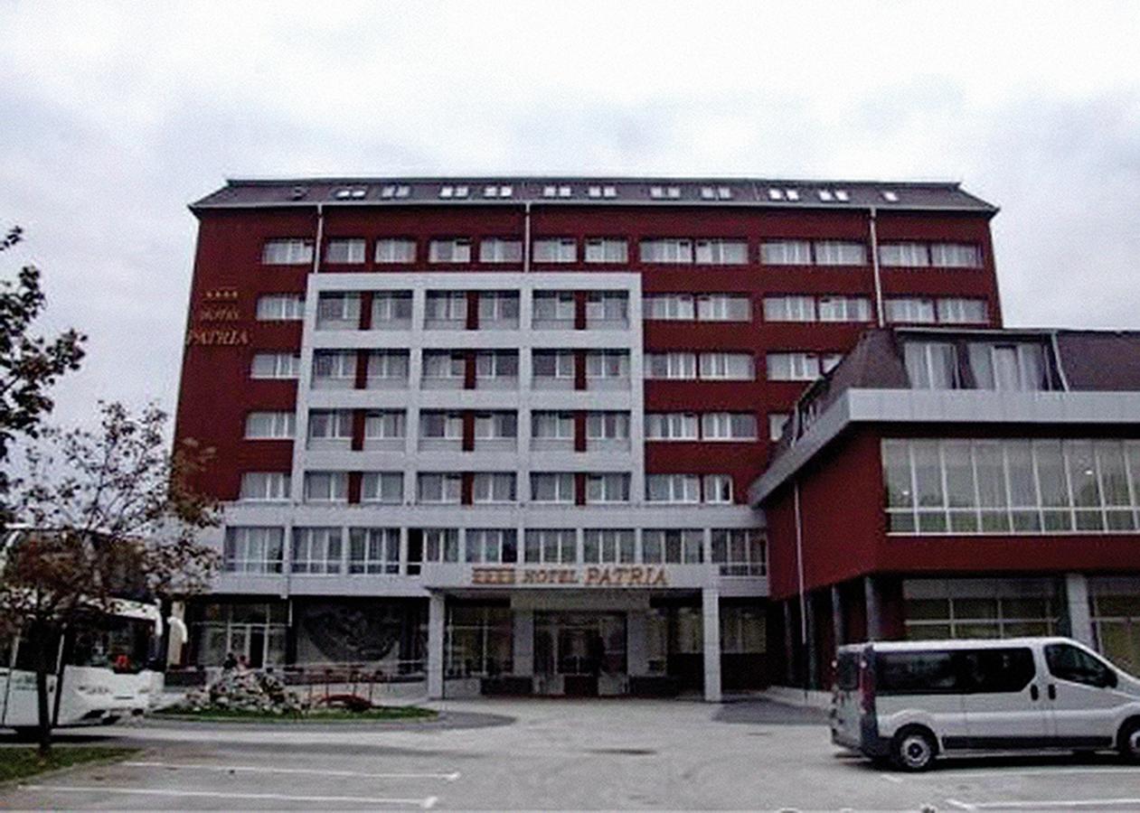 Hotel Patria Subotica Esterno foto